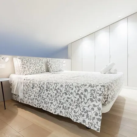 Sleep & Homey For 4 Guests شقة